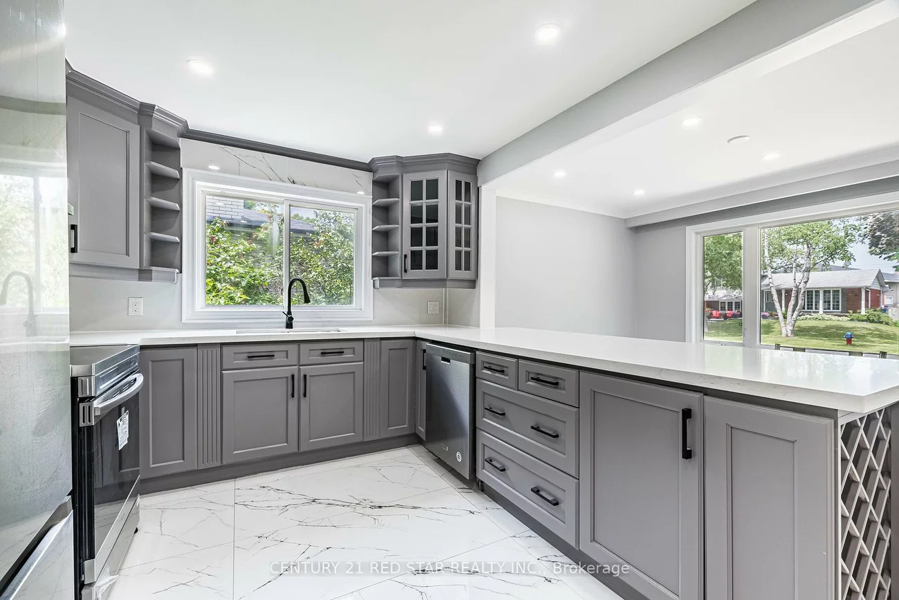 1448, Willowdown, 1017 - SW Southwest, Oakville