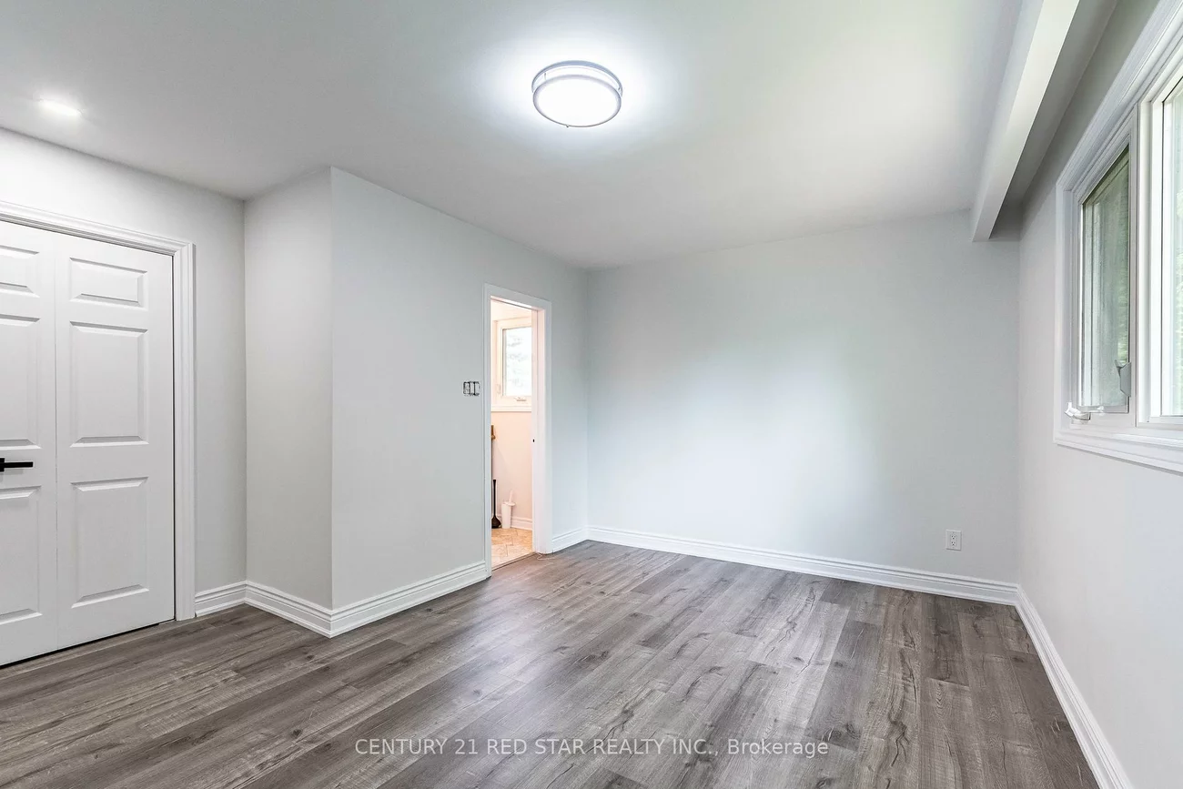 1448, Willowdown, 1017 - SW Southwest, Oakville