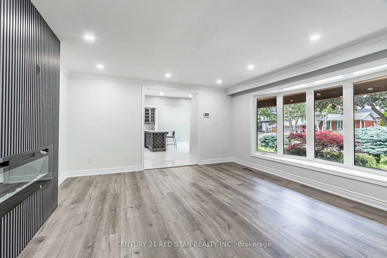 1448, Willowdown, 1017 - SW Southwest, Oakville