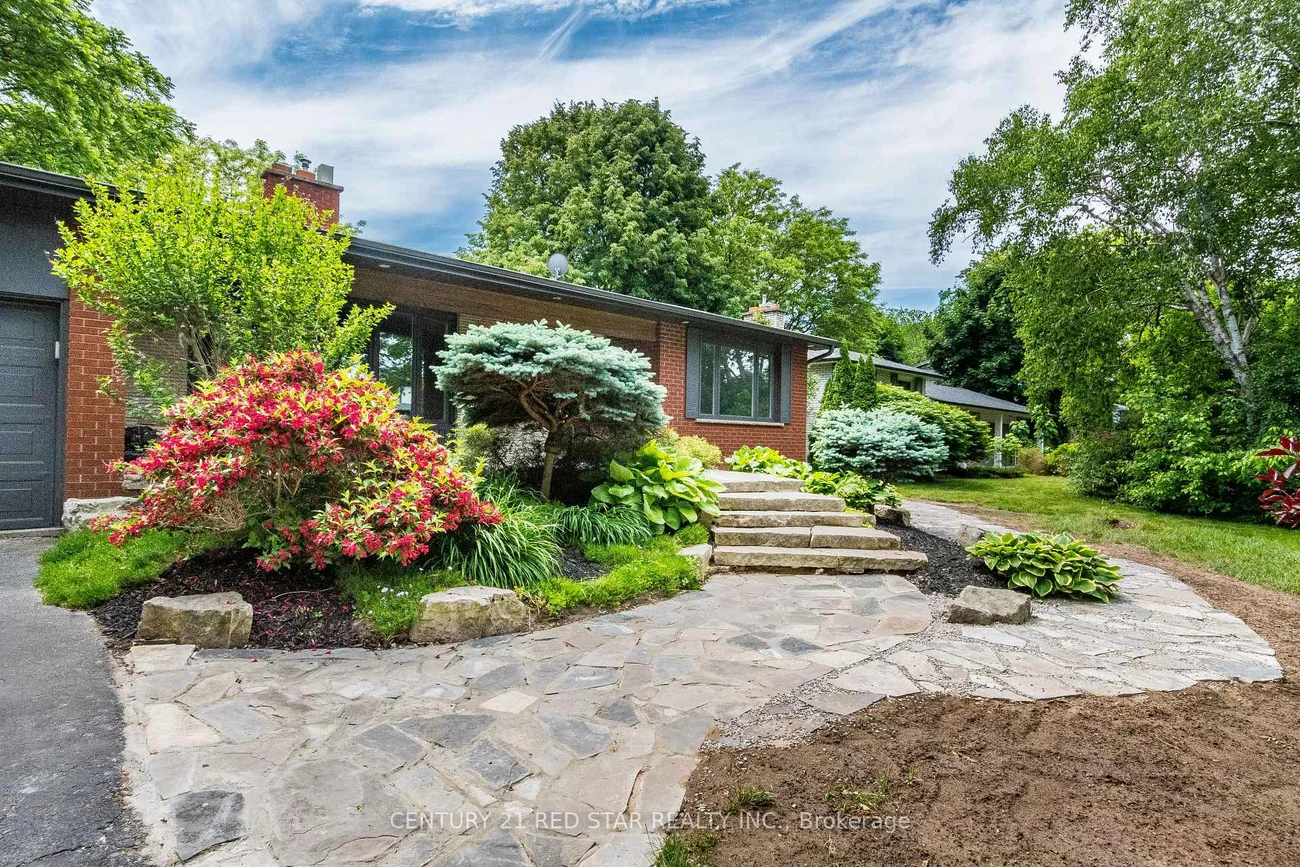 1448, Willowdown, 1017 - SW Southwest, Oakville