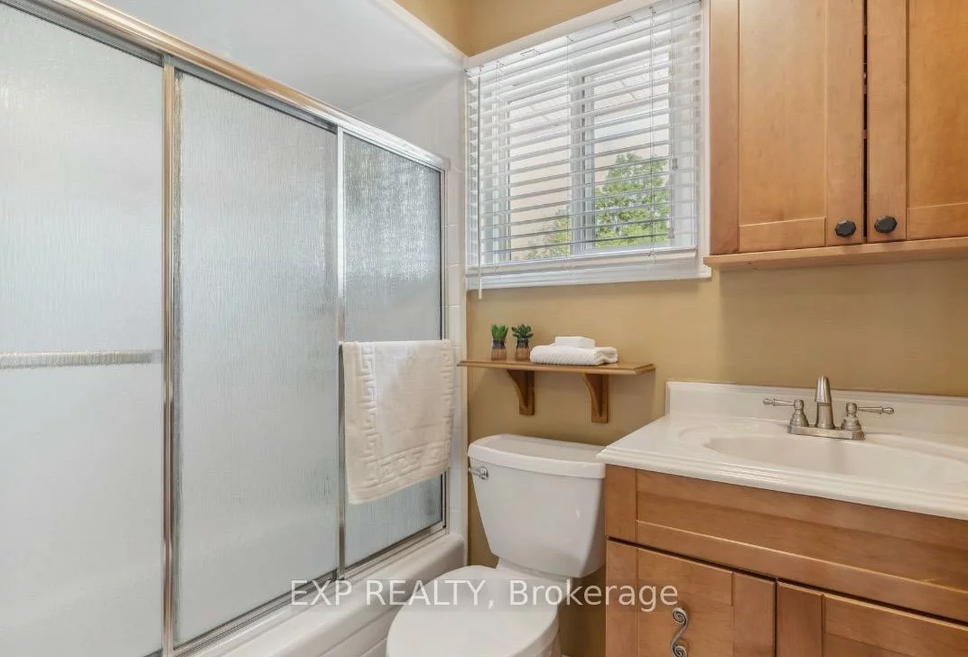 259, O'donoghue unit2, 1015 - RO River Oaks, Oakville
