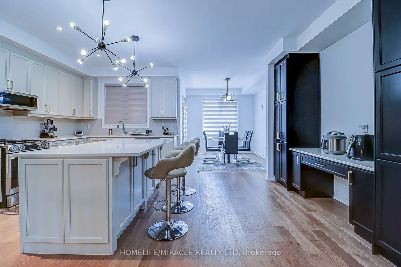 1188, Wheat Boom, 1010 - JM Joshua Meadows, Oakville