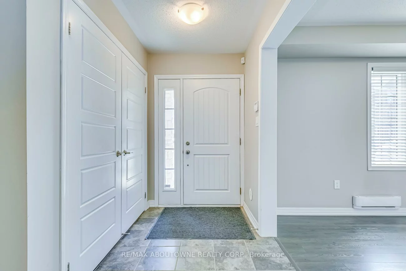 212, ELLEN DAVIDSON, 1008 - GO Glenorchy, Oakville