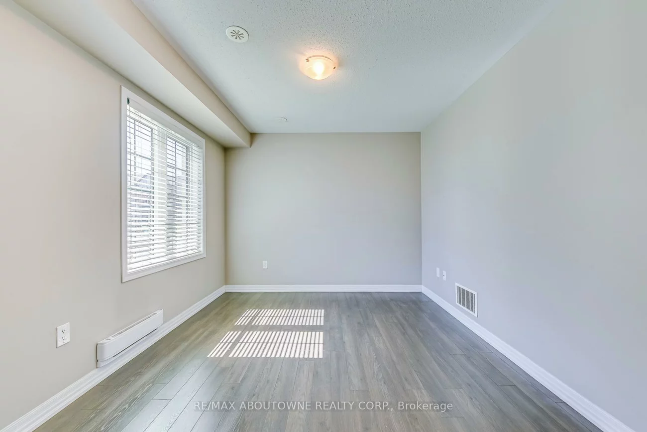 212, ELLEN DAVIDSON, 1008 - GO Glenorchy, Oakville