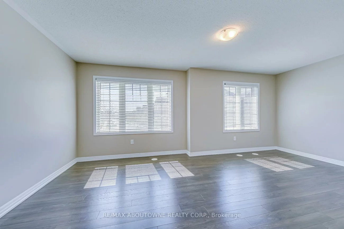 212, ELLEN DAVIDSON, 1008 - GO Glenorchy, Oakville