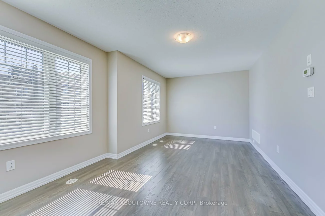 212, ELLEN DAVIDSON, 1008 - GO Glenorchy, Oakville