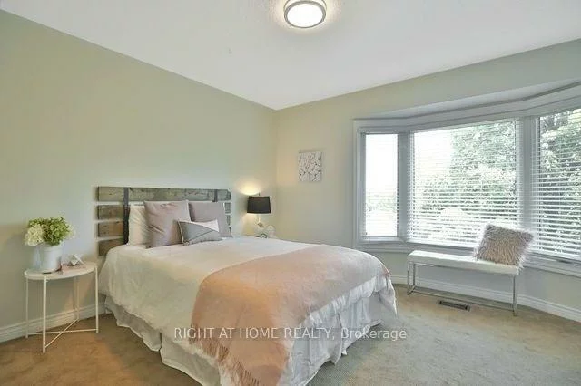 1269, Brillinger, 1022 - WT West Oak Trails, Oakville