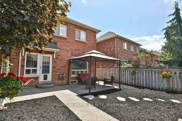 1269, Brillinger, 1022 - WT West Oak Trails, Oakville