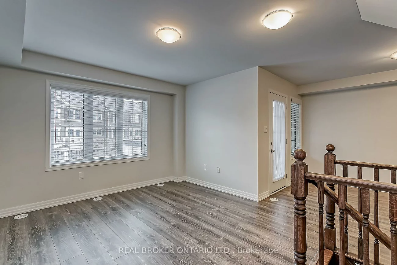 121, Christopher, 1008 - GO Glenorchy, Oakville