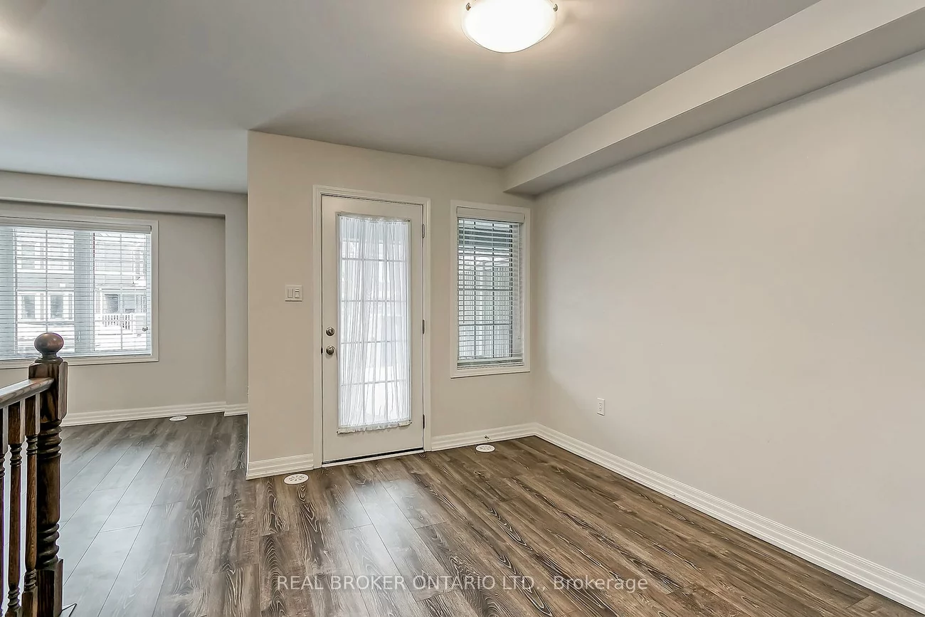 121, Christopher, 1008 - GO Glenorchy, Oakville