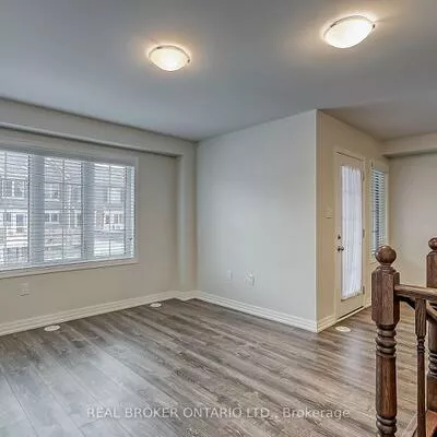 121, Christopher, 1008 - GO Glenorchy, Oakville