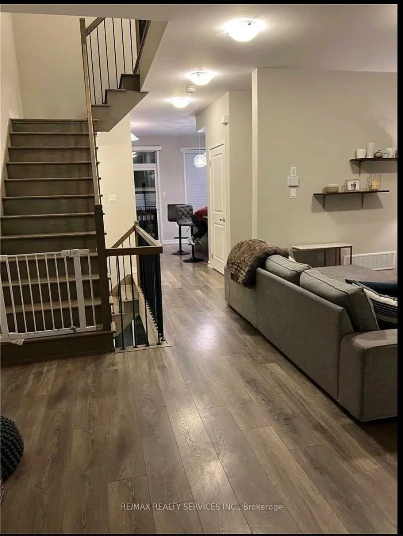 244, Wheat Boom, 1008 - GO Glenorchy, Oakville