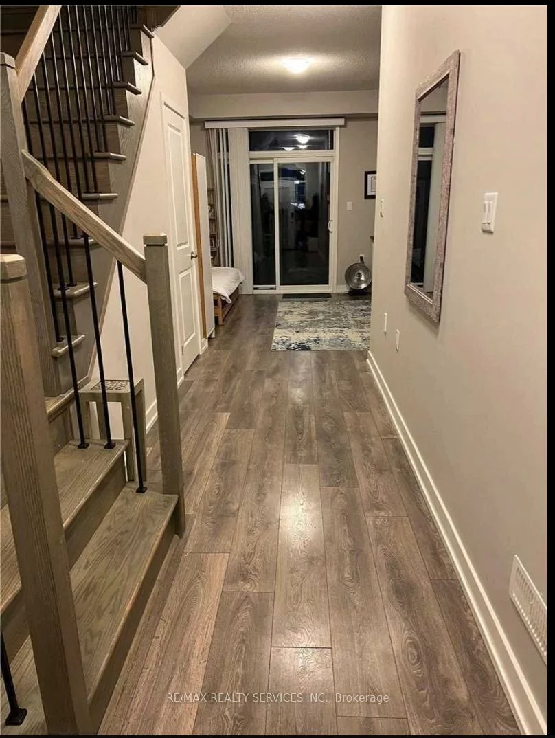 244, Wheat Boom, 1008 - GO Glenorchy, Oakville