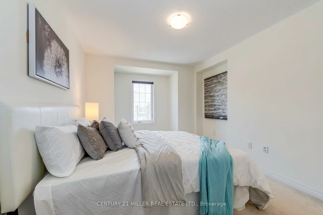 3473, Vernon Powell, 1008 - GO Glenorchy, Oakville