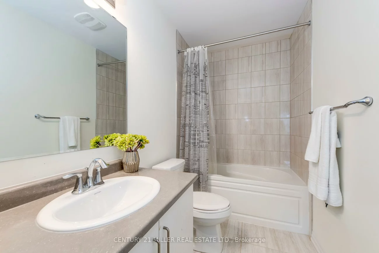 3473, Vernon Powell, 1008 - GO Glenorchy, Oakville