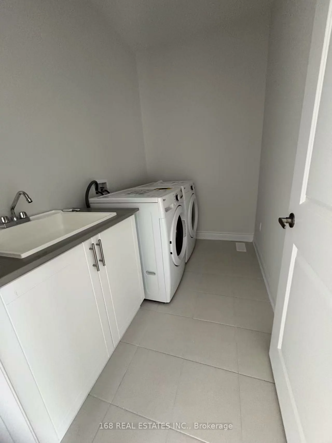 3071, Perkins Way, 1010 - JM Joshua Meadows, Oakville