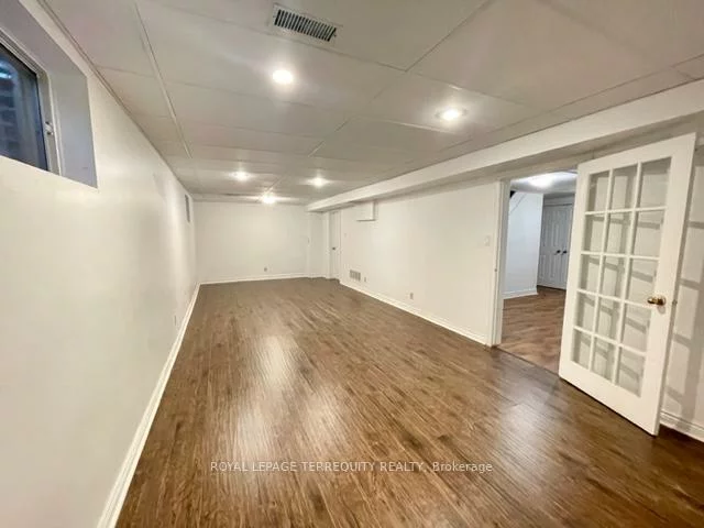 52, Skipper, 1001 - BR Bronte, Oakville