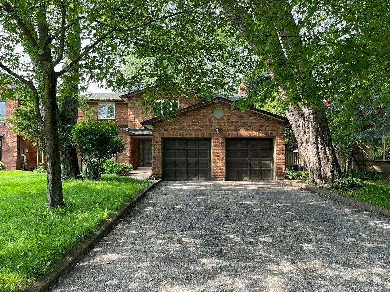 52, Skipper, 1001 - BR Bronte, Oakville