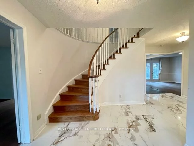 52, Skipper, 1001 - BR Bronte, Oakville