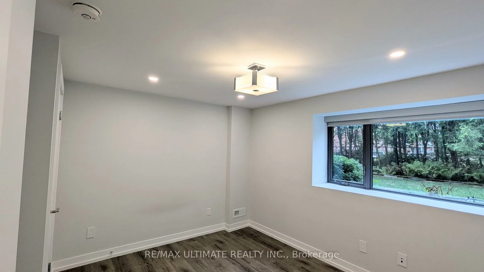 1101, Lakeshore, 1001 - BR Bronte, Oakville