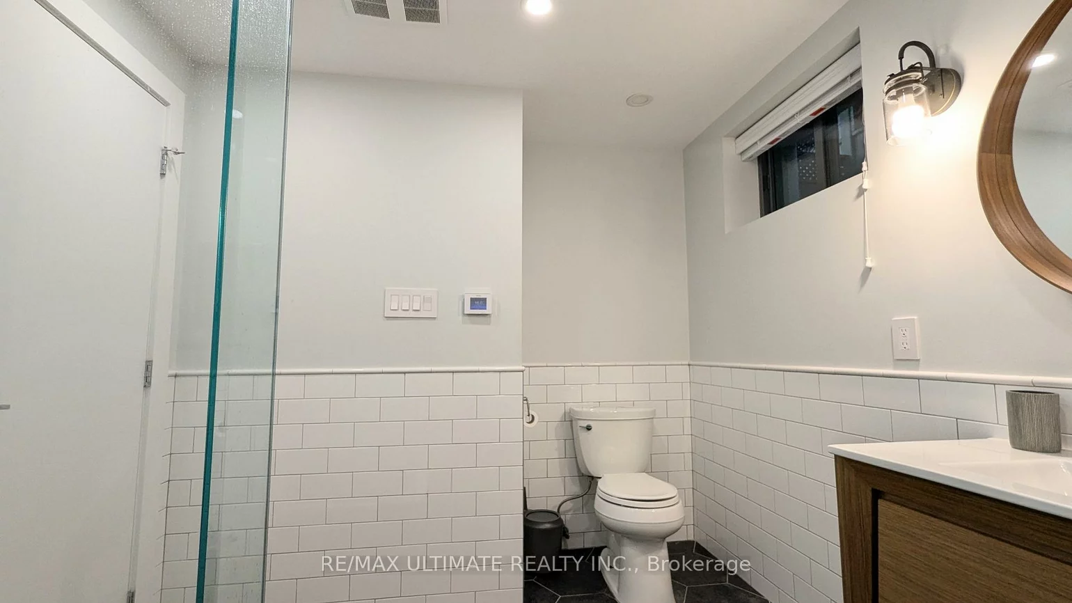 1101, Lakeshore, 1001 - BR Bronte, Oakville
