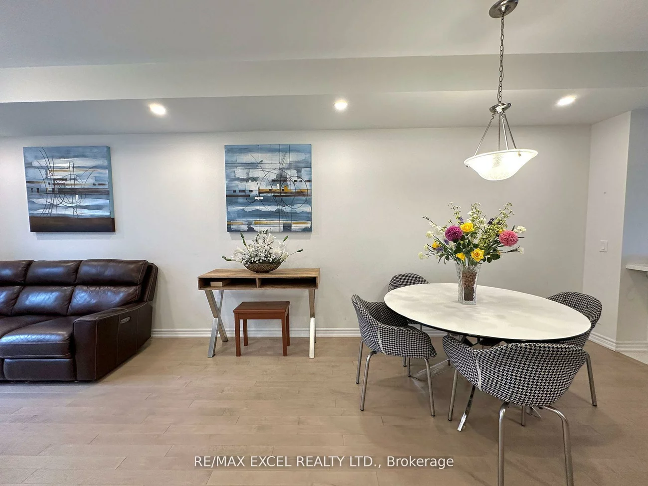 348, Wheat Boom, 1010 - JM Joshua Meadows, Oakville