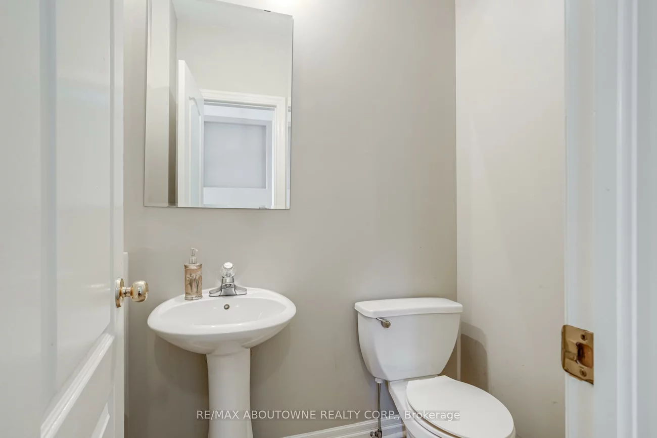 2245, RIVERDALE, 1022 - WT West Oak Trails, Oakville