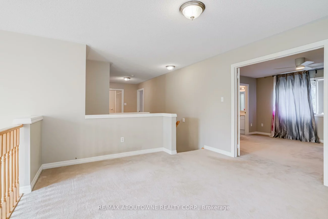 2245, RIVERDALE, 1022 - WT West Oak Trails, Oakville