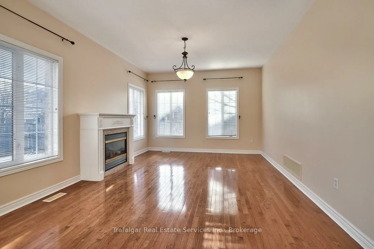 1030, Agram, 1009 - JC Joshua Creek, Oakville