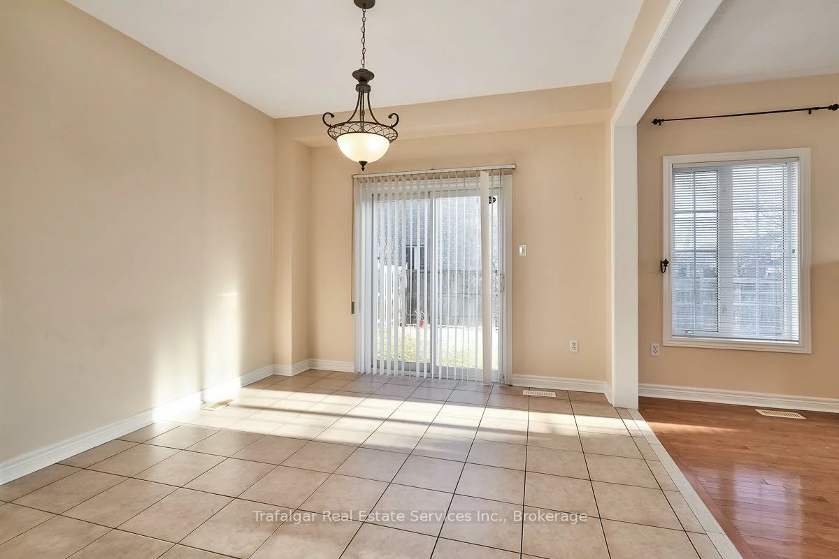 1030, Agram, 1009 - JC Joshua Creek, Oakville