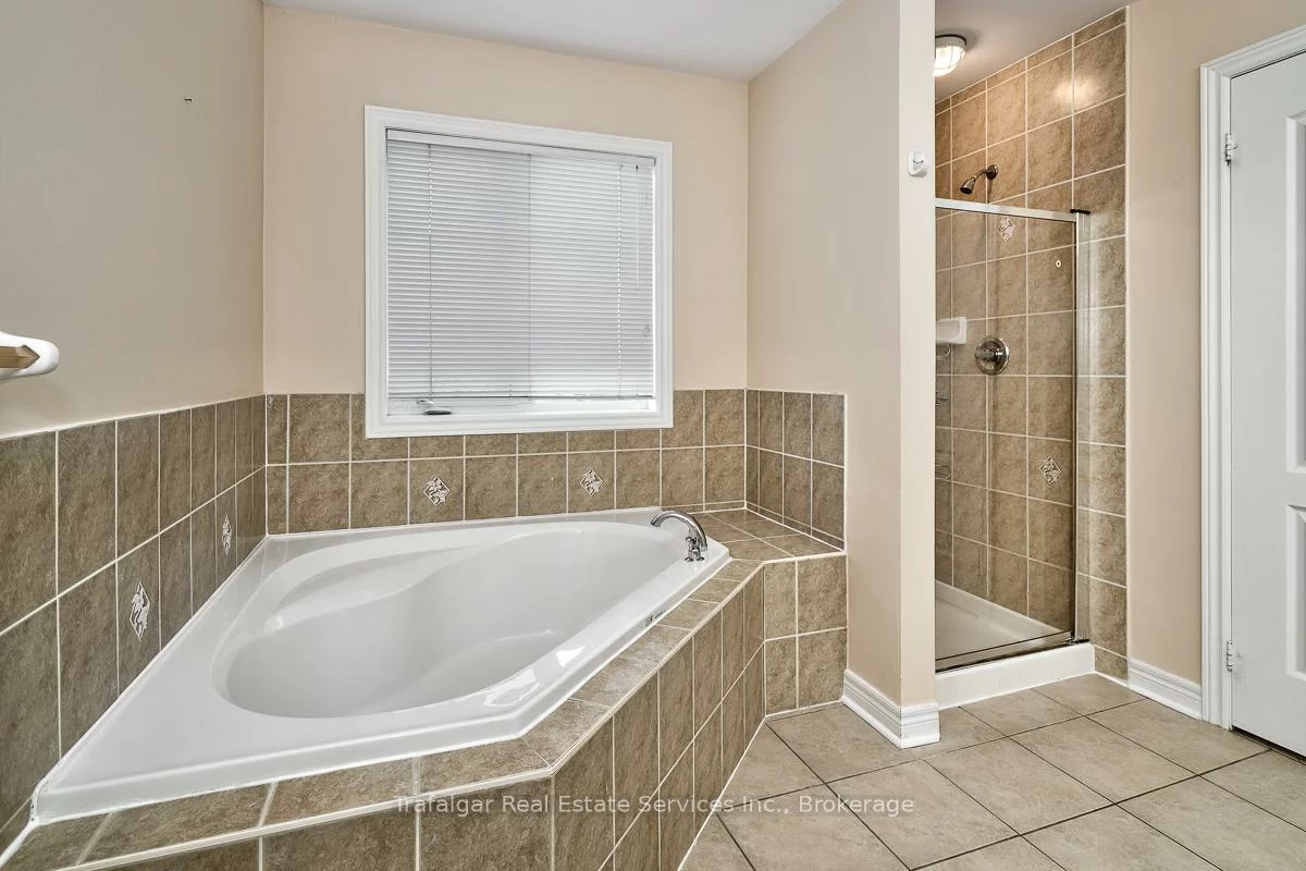1030, Agram, 1009 - JC Joshua Creek, Oakville