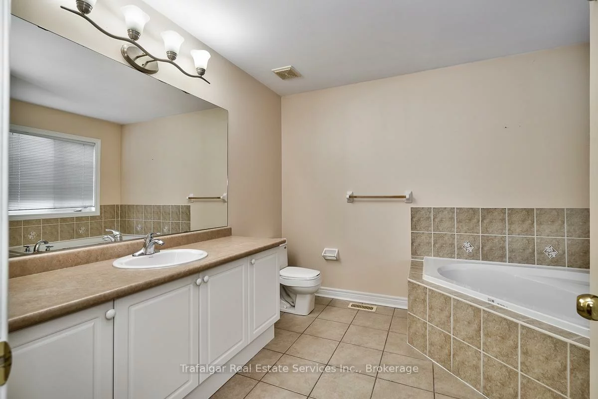 1030, Agram, 1009 - JC Joshua Creek, Oakville