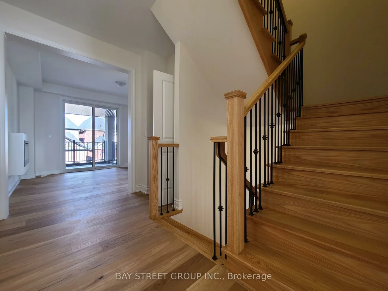 3385, Sixth, 1008 - GO Glenorchy, Oakville