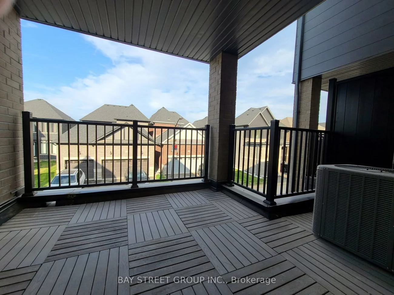 3385, Sixth, 1008 - GO Glenorchy, Oakville