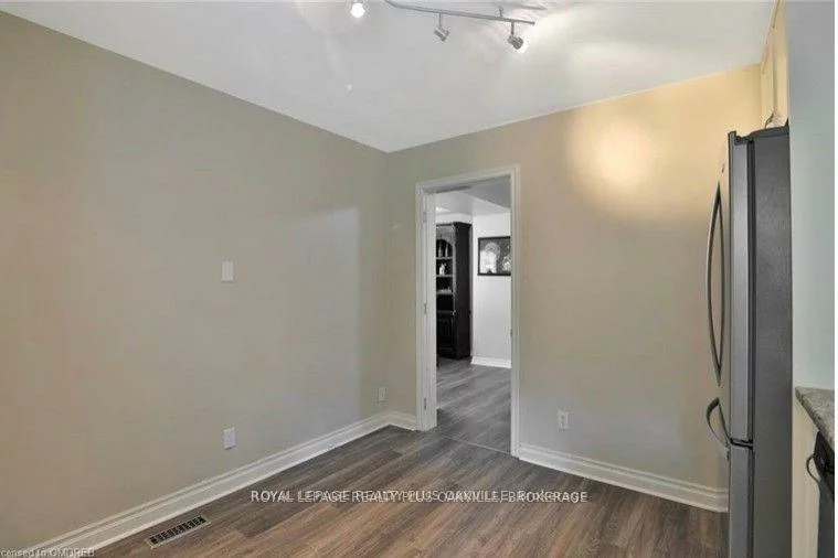 312, Reynolds, 1013 - OO Old Oakville, Oakville
