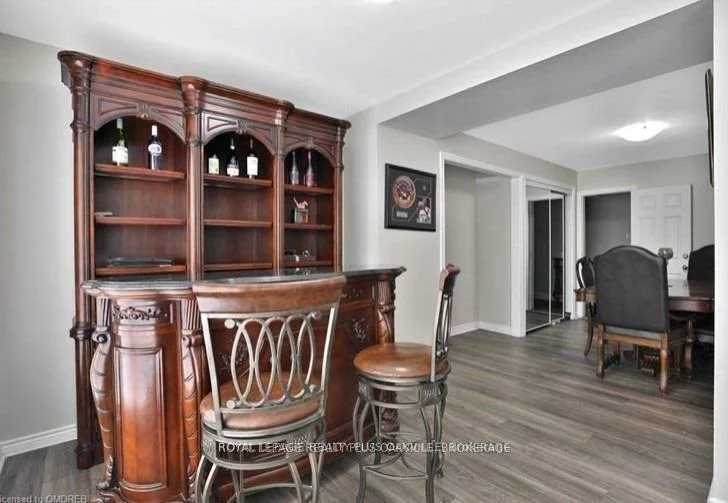 312, Reynolds, 1013 - OO Old Oakville, Oakville