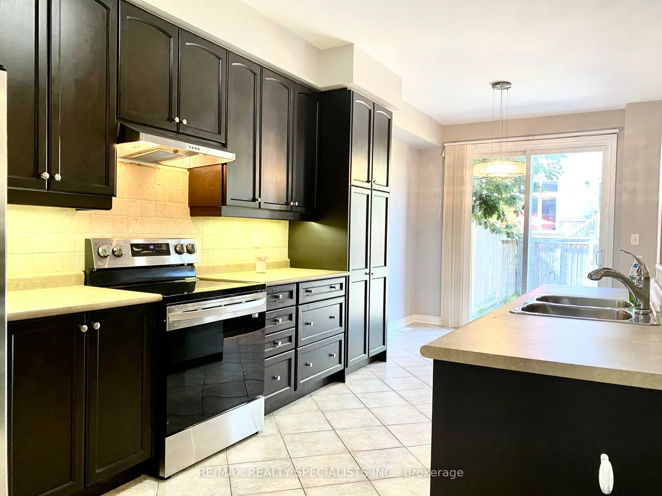 2135, Emily, 1000 - BC Bronte Creek, Oakville