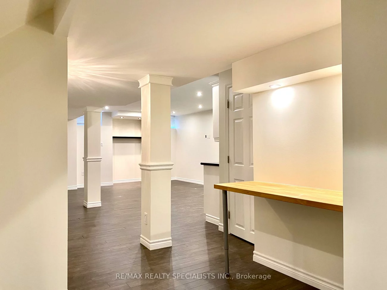 2135, Emily, 1000 - BC Bronte Creek, Oakville