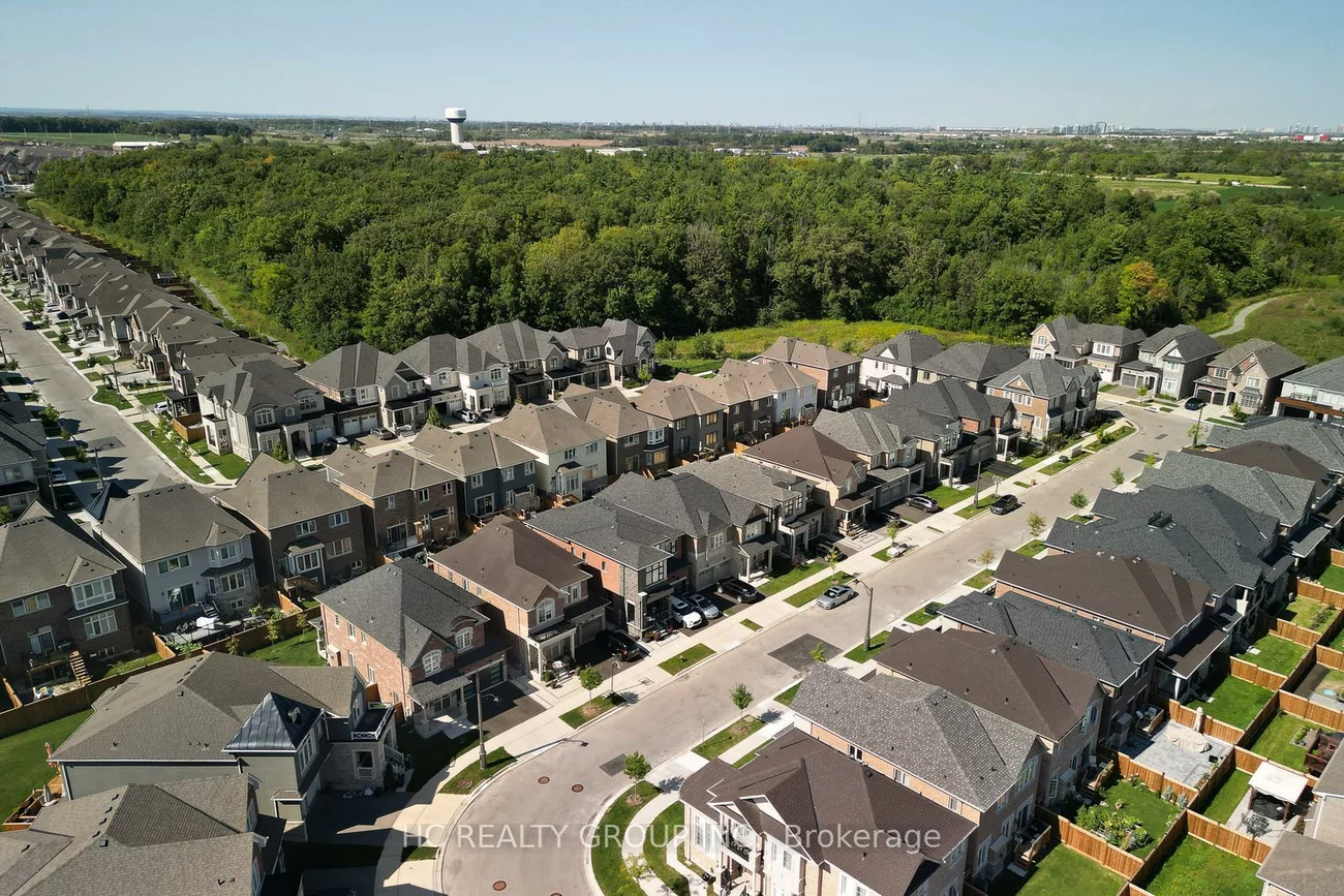 131, Petgor, 1008 - GO Glenorchy, Oakville