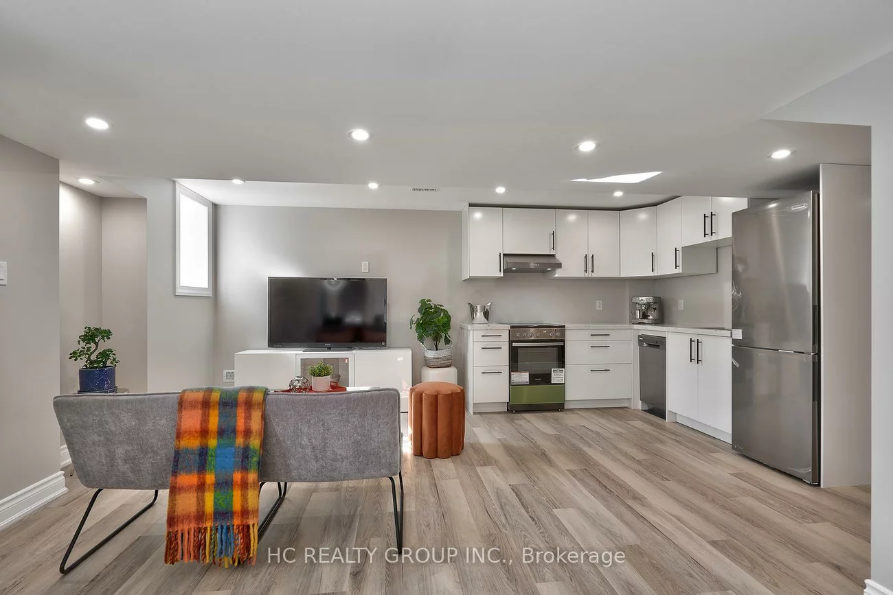 131, Petgor, 1008 - GO Glenorchy, Oakville
