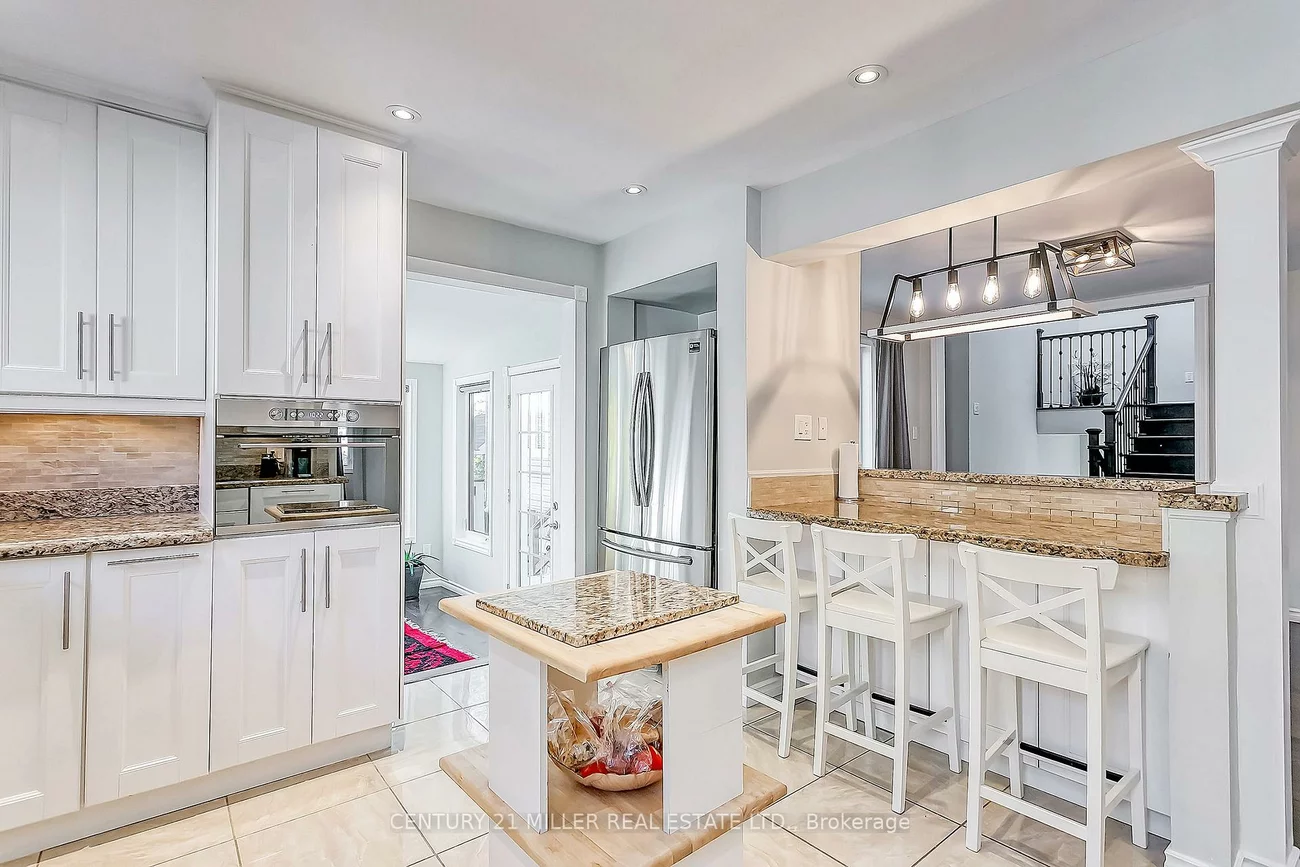 231, Jennings, 1001 - BR Bronte, Oakville