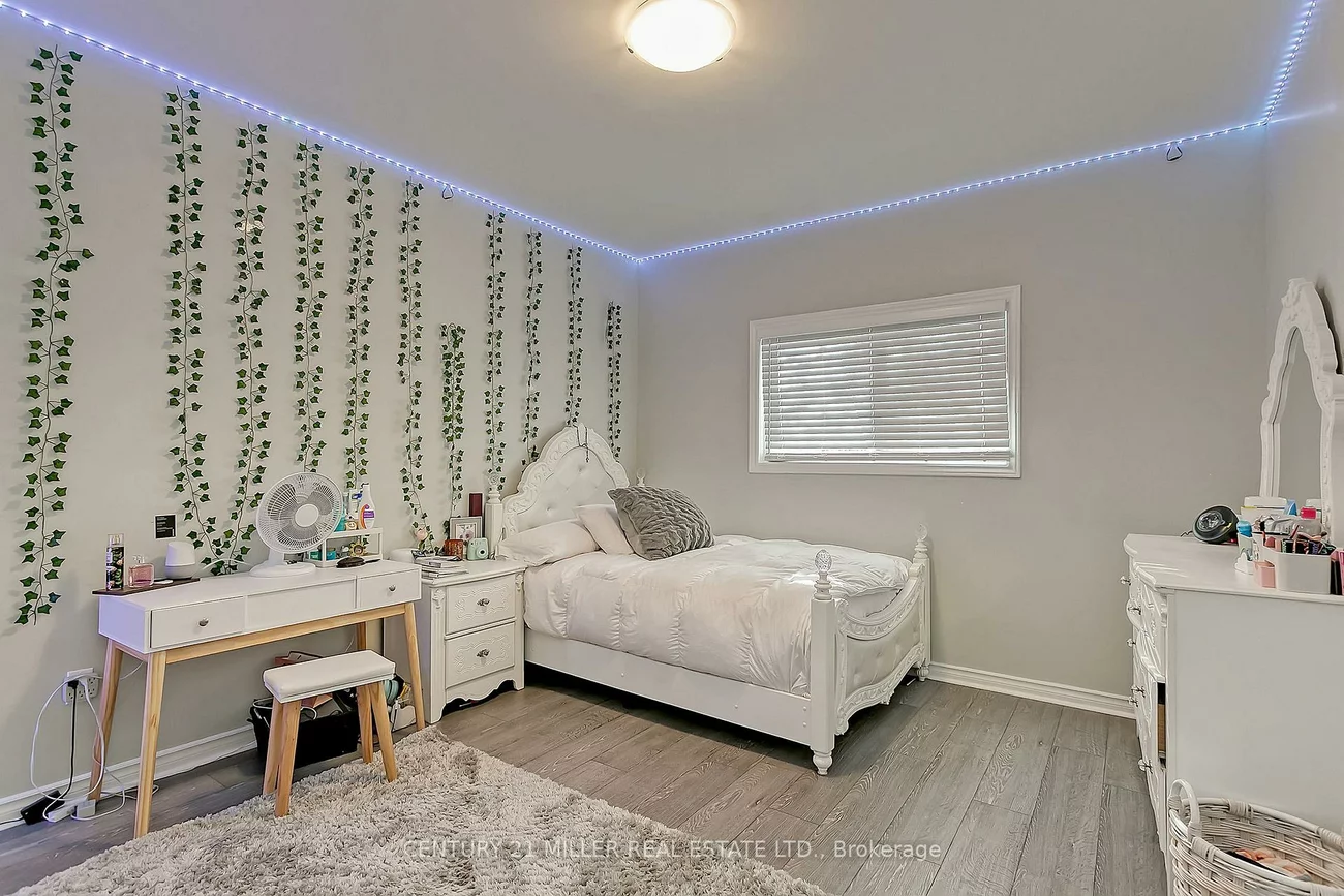 231, Jennings, 1001 - BR Bronte, Oakville