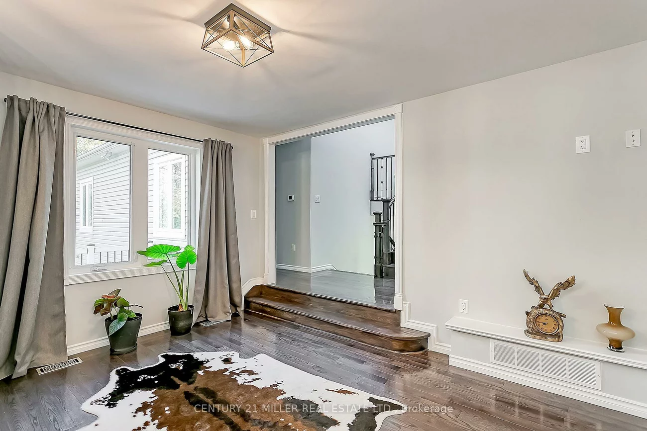 231, Jennings, 1001 - BR Bronte, Oakville