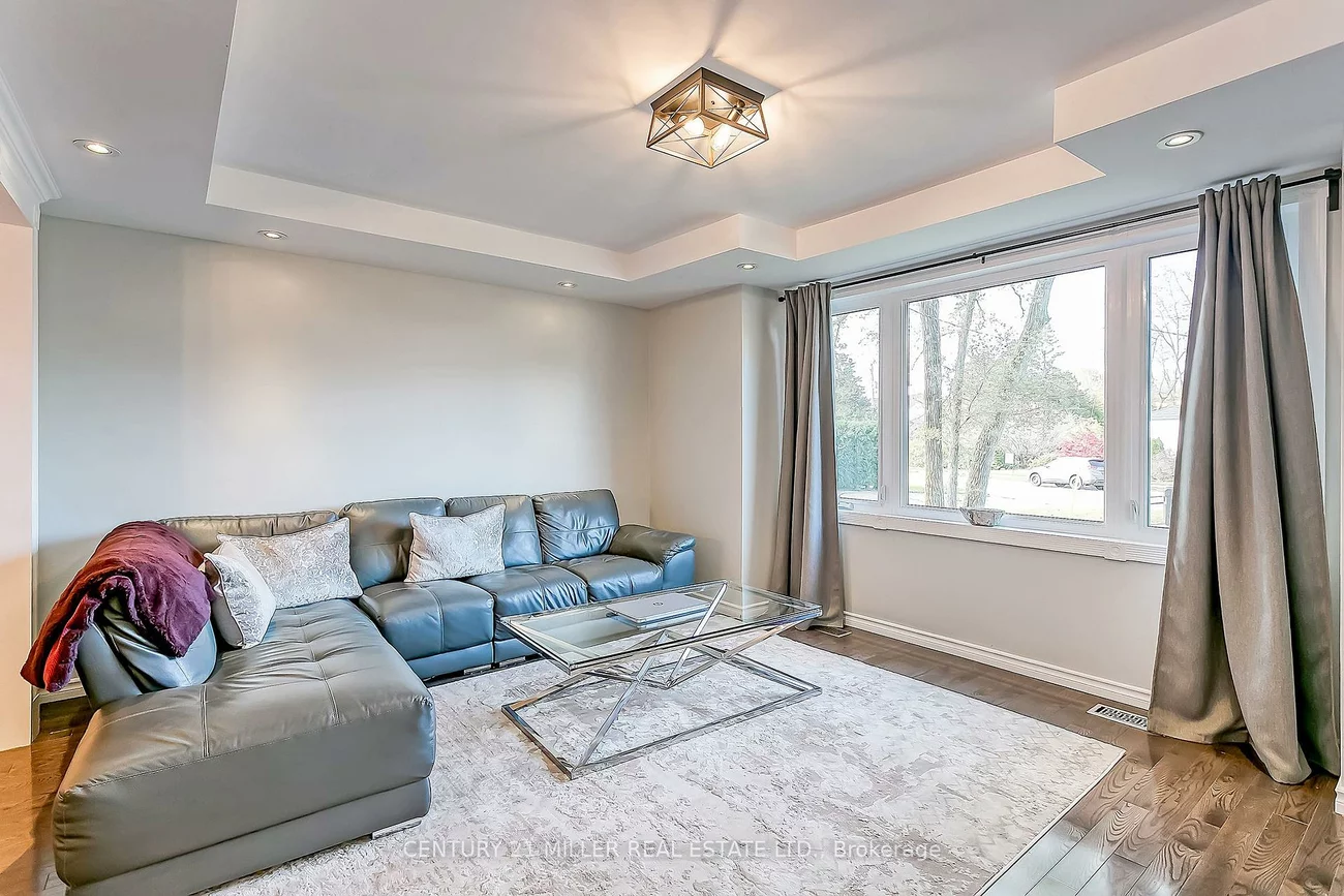 231, Jennings, 1001 - BR Bronte, Oakville