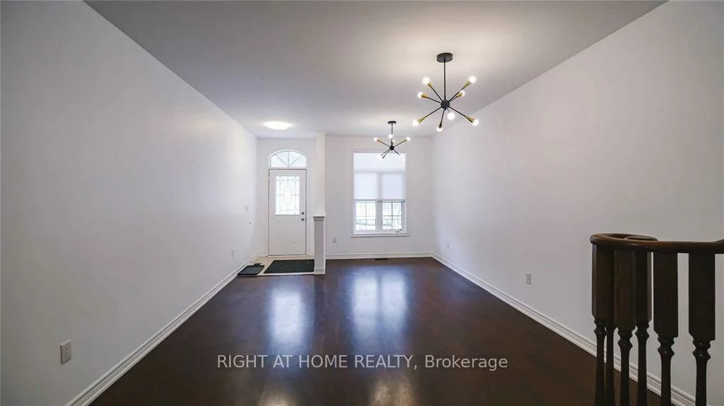 3471, Fourth, 1016 - SH Sixteen Hollow, Oakville