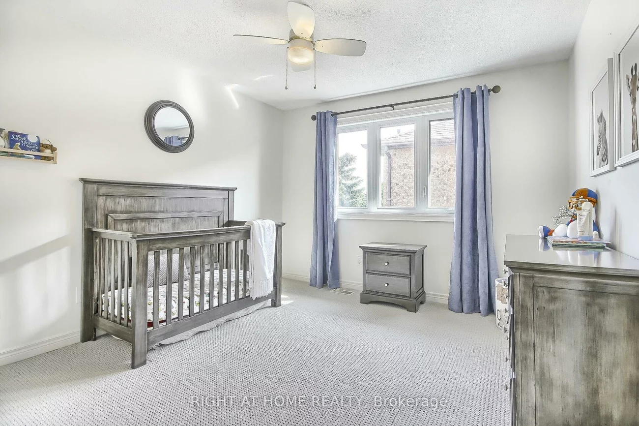 2279, Grand Ravine, 1015 - RO River Oaks, Oakville