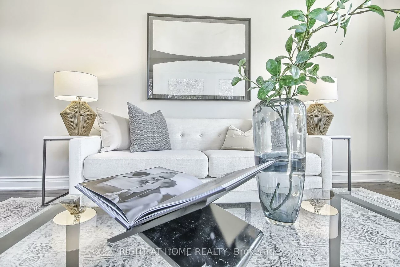 2279, Grand Ravine, 1015 - RO River Oaks, Oakville