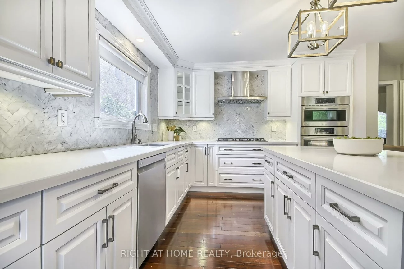 2279, Grand Ravine, 1015 - RO River Oaks, Oakville