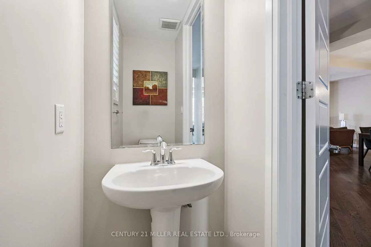 375, Begonia, 1008 - GO Glenorchy, Oakville