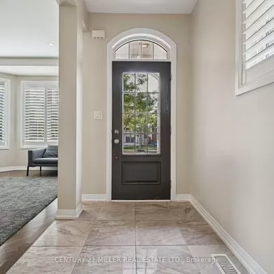 375, Begonia, 1008 - GO Glenorchy, Oakville